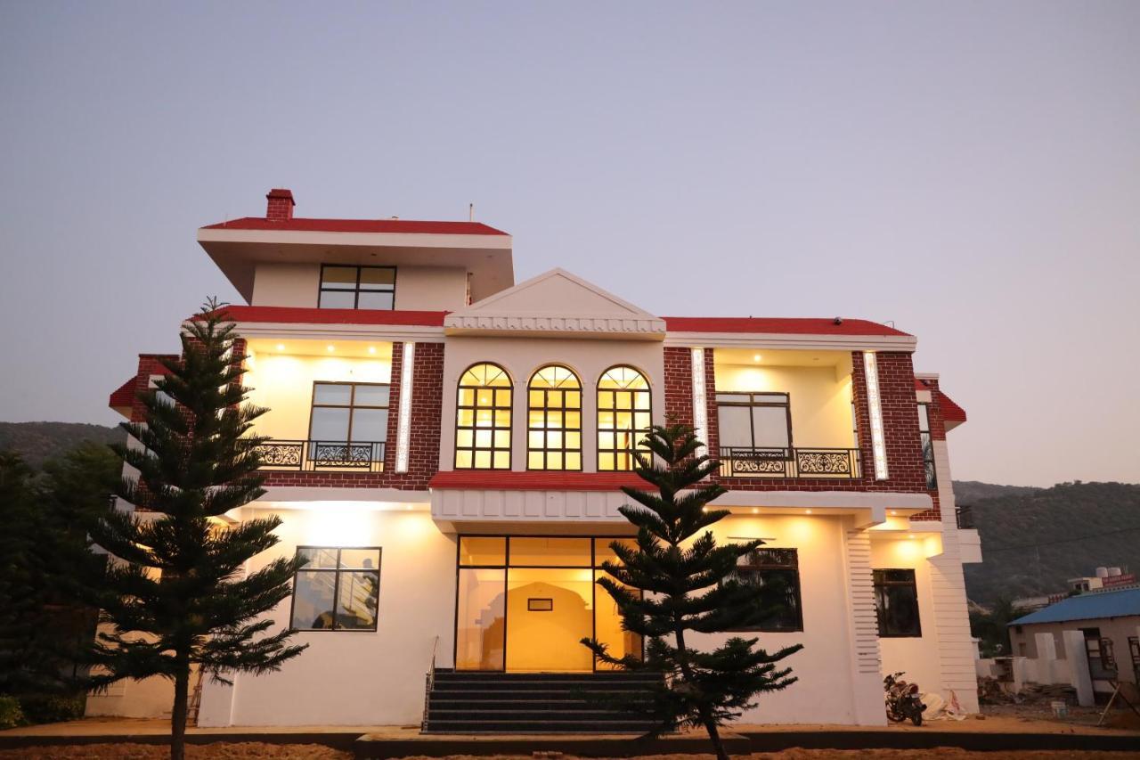 Winter Mountain Resort Pushkar Exterior photo