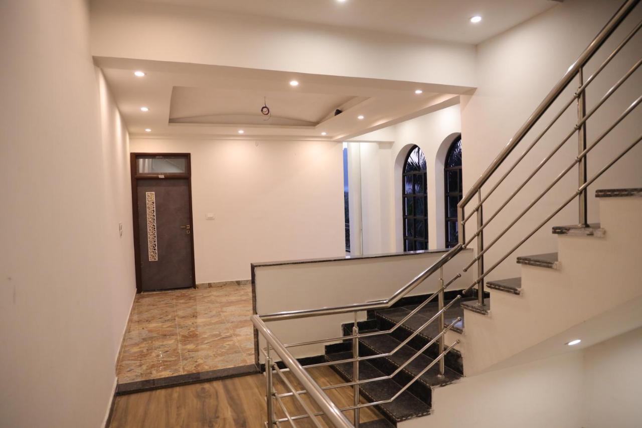 Winter Mountain Resort Pushkar Exterior photo