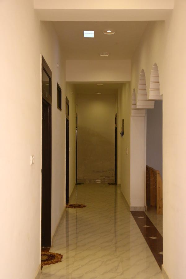 Winter Mountain Resort Pushkar Exterior photo