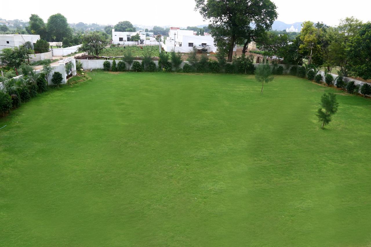 Winter Mountain Resort Pushkar Exterior photo